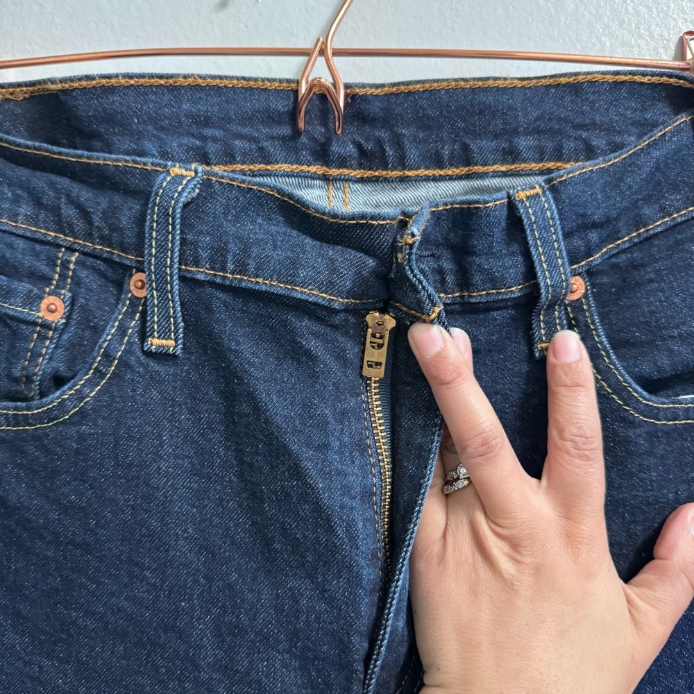 Men’s 514 Levi’s Dark Wash Size 34x32 - Picture 4 of 11